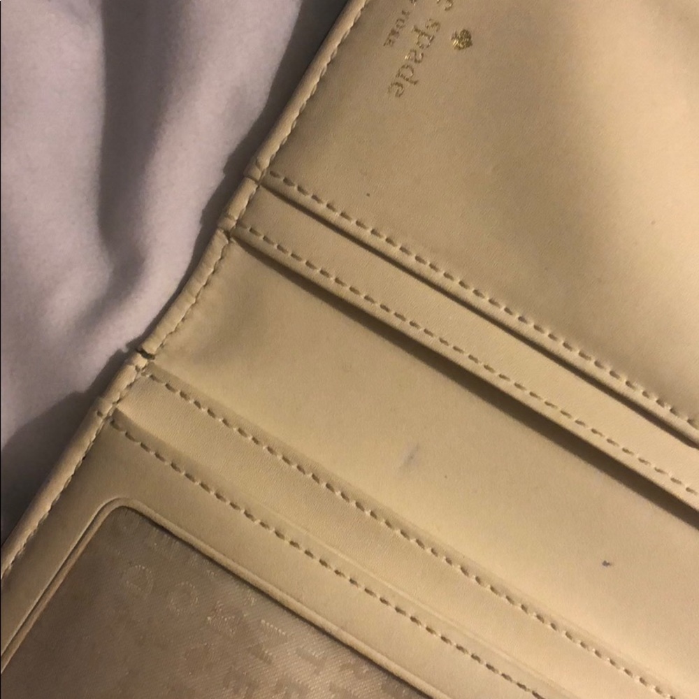 Kate Spade Wallet - Picture 5 of 6